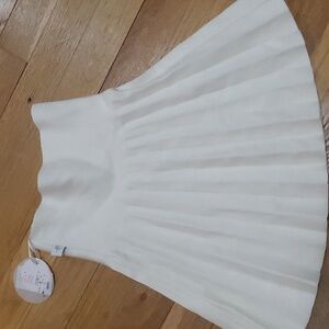 Girl skirt size 6y color ivory